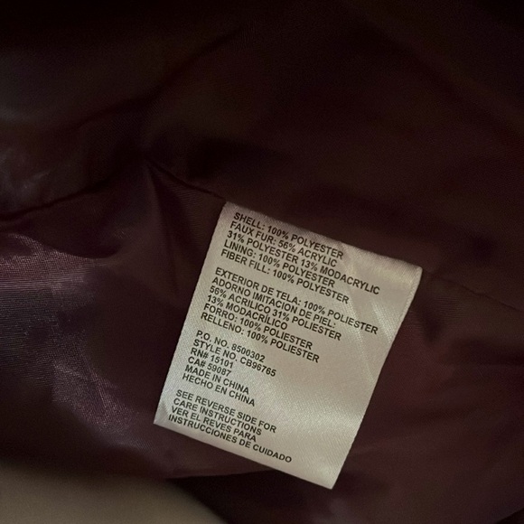 Women’s Celebrity Pink Puffer Coat with faux fur trim removable hood - Picture 10 of 10